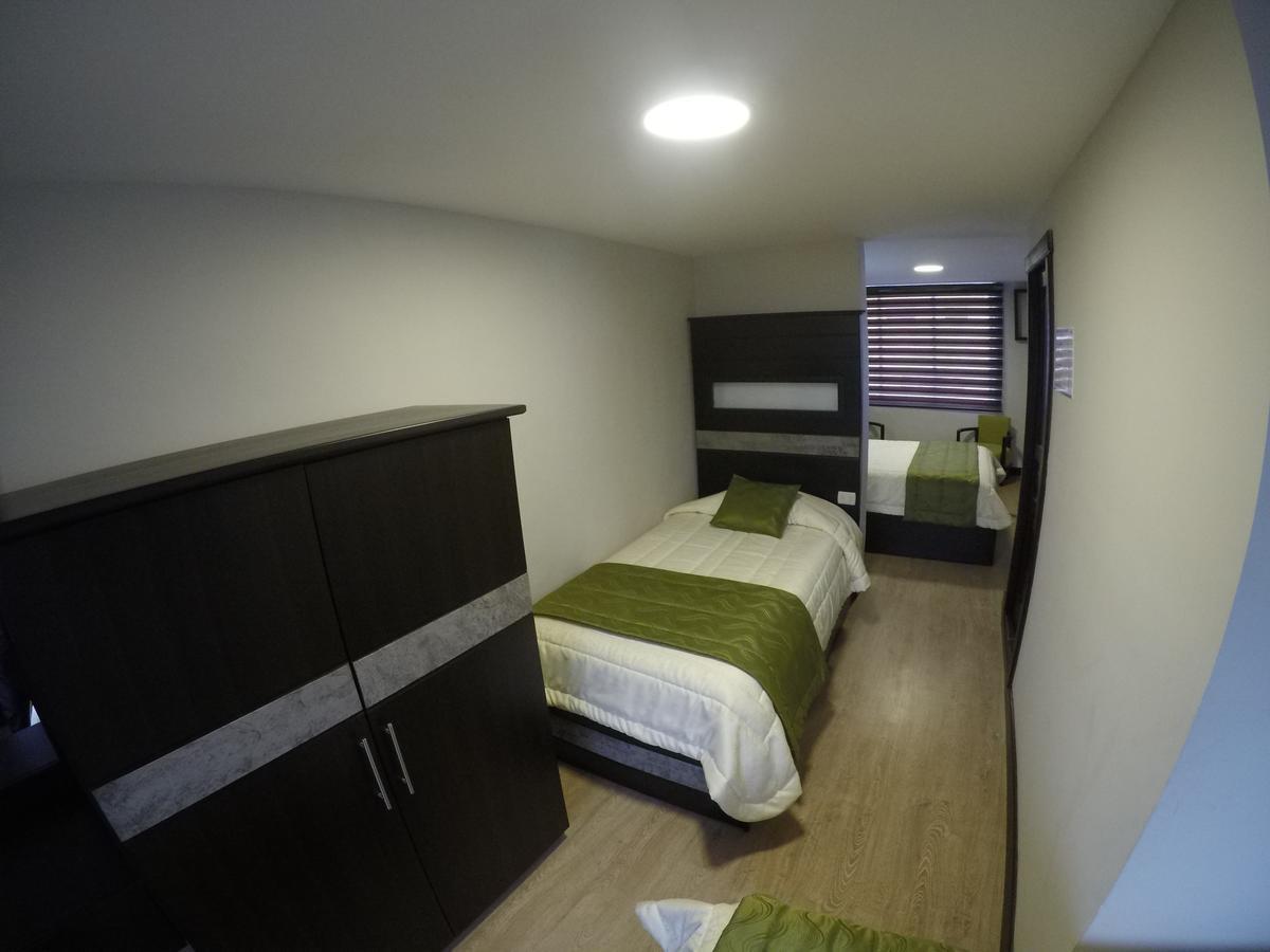 Hotel Majestic 2 By Hhg Cuenca Exterior foto